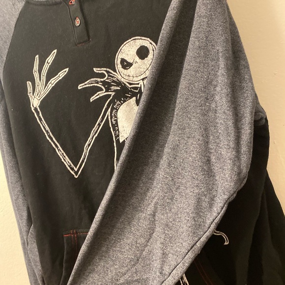Disneyland Nightmare Before Christmas Jack Skellington Halloween Hoodie Sweater - Picture 2 of 8